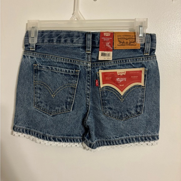 NEW! Levi's Jean Shorts - Picture 5 of 5